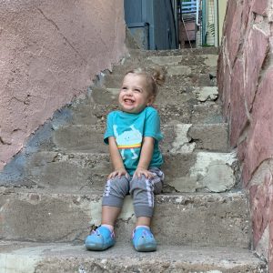 Fey on steps in Jerome